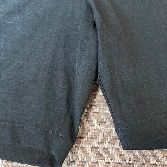 Rvca mid length shorts SZ 38 - Picture 2 of 5